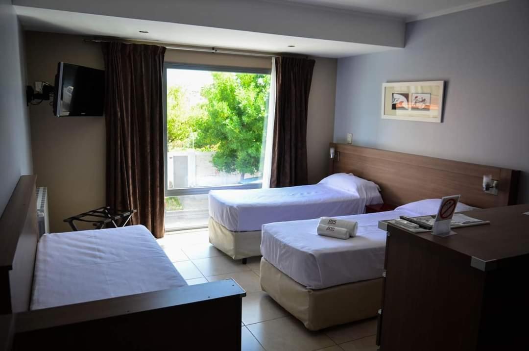 Apart Hotel Rivadavia 815 Neuquén Buitenkant foto