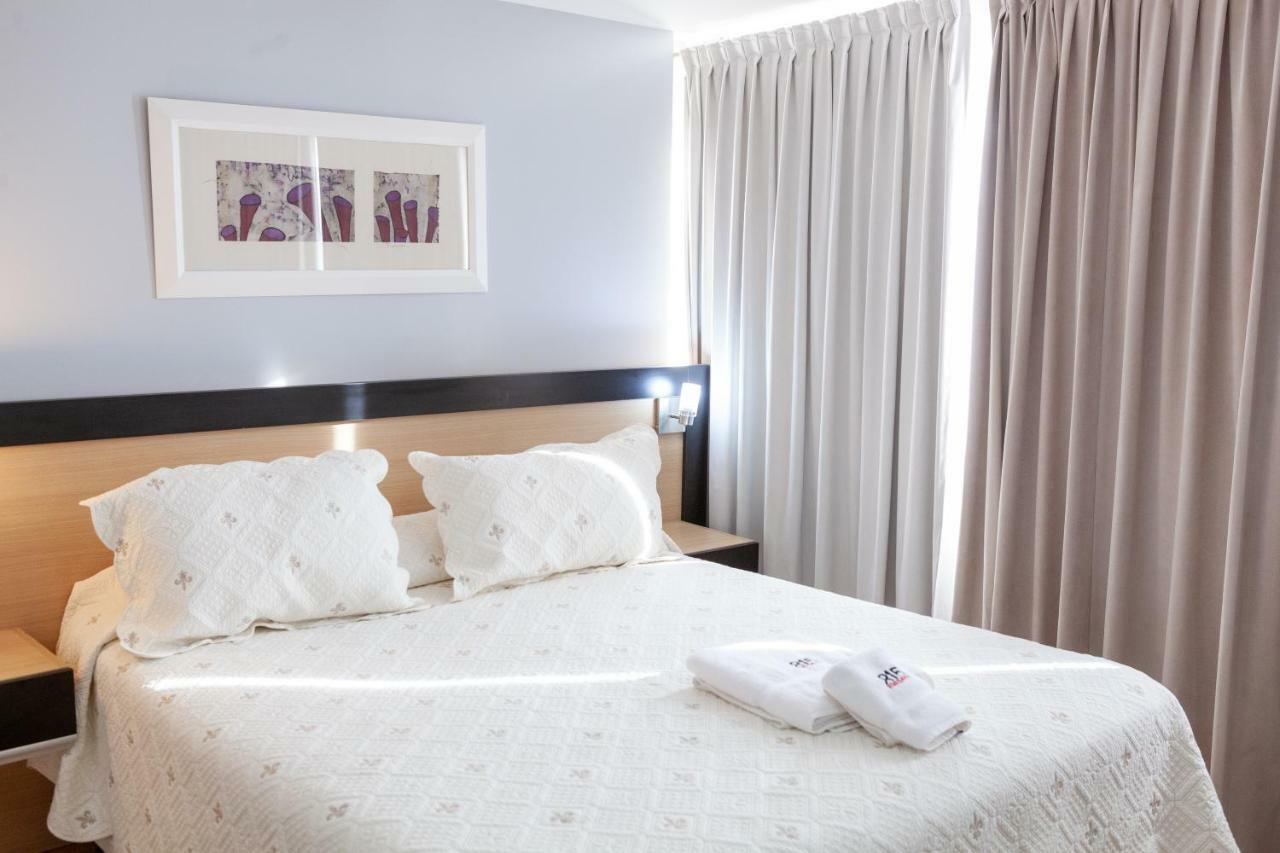 Apart Hotel Rivadavia 815 Neuquén Buitenkant foto